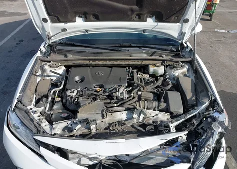 2018 Toyota Camry Hybrid Xle z USA, uszkodzony, nr VIN 4T1B21HK4JU008154